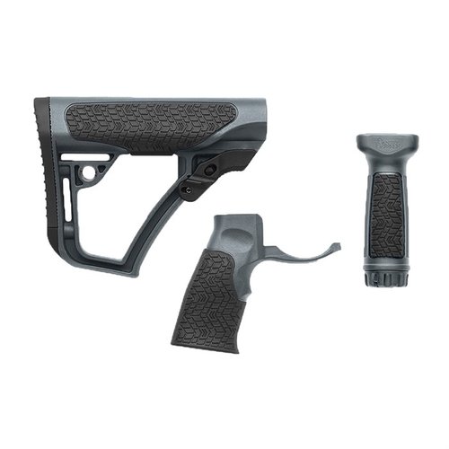 Il calciolo regolabile Daniel Defense per AR-15 offre comfort, riduzione del rinculo e adattabilità con materiali resistenti e punti di attacco QD ambidestri.