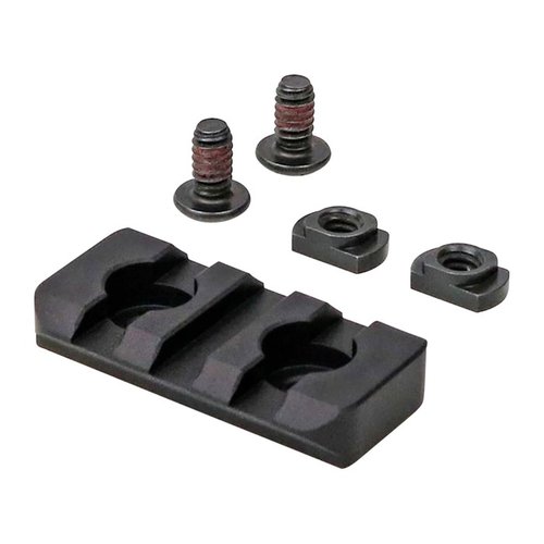 Il BT73 M-LOK® Rail è realizzato in alluminio 6061-T6, anodizzato, con 3 slot per accessori 1913 Picatinny, compatibile con handguards M-LOK.