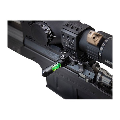 Il TANGO SM ACCU/LEVEL™ è un livello montato su SPUHR® ultra leggero, micro regolabile, con braccio articolato per una precisione ottimale nei tiri a lungo raggio.