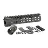 Il Night Fighter Handguard M-LOK di Midwest Industries offre un design ultra-rigido per ridurre il cambiamento del punto d'impatto con laser popolari in condizioni di scarsa illuminazione.