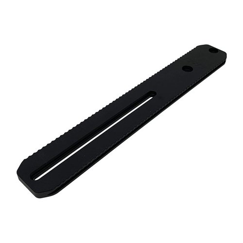 L'ARCALOCK UNIVERSAL FLAT RAIL di Area 419 offre un sistema di bloccaggio meccanico, compatibilità con accessori ARCA e costruzione in alluminio 6061-T6.