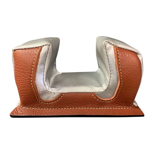 Borsa frontale per supporti Sinclair-Style, compatibile con altri modelli. Base 5-1/2" X 3" e orecchie alte per una presa sicura del calcio.