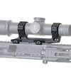 Il montaggio AUS per ottiche ingrandite offre un design a basso profilo, costruzione in alluminio 7075-T6 e garanzia a vita, 100% made in USA.