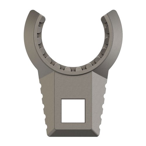 La chiave MASTER-FIT DELTA-RING è progettata per adattarsi perfettamente ai delta ring barrel nuts, in acciaio inossidabile rivestito in titanio per una presa sicura e senza graffi.