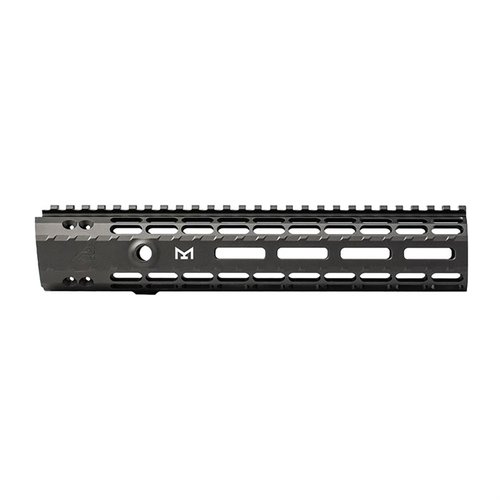 Le maniglie GEN-2 M-LOK di Aero Precision offrono un design leggero e free float, compatibile con gas block a profilo basso e dotato di socket per sling a sgancio rapido.