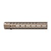 I Handguard GEN-2 M-LOK di AERO PRECISION offrono un design free float leggero, compatibilità con gas block, e punti di attacco per sling a 3, 6 e 9 ore.