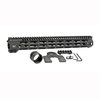 L'AR-15 G4 Handguard M-LOK è realizzato in alluminio 6061, offre 7 lati M-LOK, 5 tasche QD anti-rotazione e un top rail picatinny continuo, tutto made in USA.