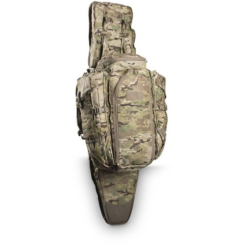 Il PHANTOM SNIPER PACK di Eberlestock offre un design innovativo con Backscabbard, 2200 cubic inches di spazio, e capacità di trasportare 6 litri d'acqua.