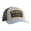 Scopri il cappellino trucker Magpul GO BANG: design classico, comfort ottimale, retro in mesh per traspirabilità e chiusura regolabile per una vestibilità perfetta.