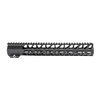 Il sistema rail WORKHORSE® M-LOK® è leggero e slim, con opzioni di montaggio M-LOK® e una finitura anodizzata nera, ideale per carabine MIL-SPEC.