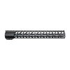 Il sistema di rail WORKHORSE® M-LOK® è leggero e sottile, con opzioni di montaggio M-LOK® e una finitura anodizzata nera, disponibile in diverse lunghezze.
