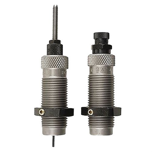 Il set di due die RCBS per .358/.356 Winchester offre una dimensione precisa, deprime e espande il collo, garantendo tolleranze minime e un crimpaggio sicuro.