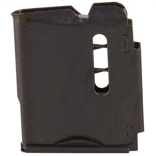 Il caricatore Savage Arms 4M 5RD in acciaio blued è progettato per garantire una vestibilità e una funzionalità affidabili, compatibile con tutti i fucili .22 magnum Savage.