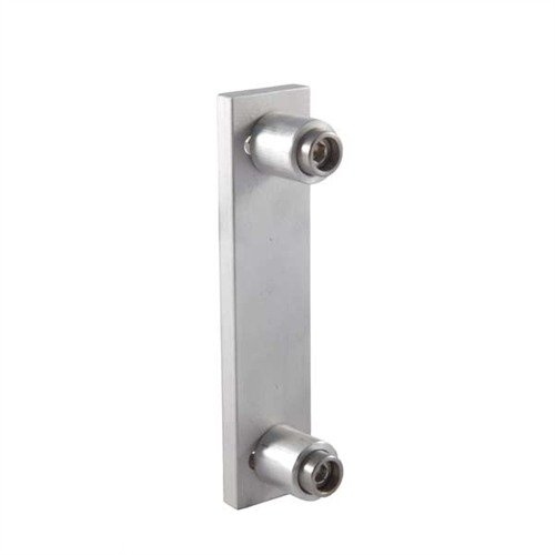 Il #425 Adjustable Comb Hardware consente di regolare l'altezza e la posizione del comb in quattro direzioni, per un adattamento perfetto a qualsiasi tipo di tiro.