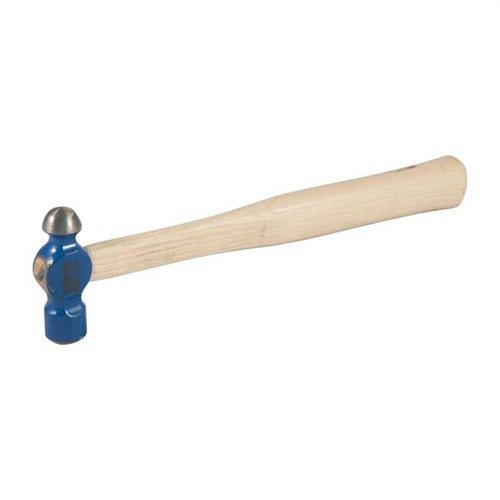 Il martello Ballpeen di Grace USA offre una costruzione in ottone resistente, un manico ergonomico in hickory e un bilanciamento preciso per lavori di gunsmithing.
