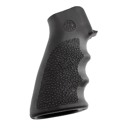 Il grip HOGUE AR-15 offre una superficie antiscivolo, un design ortopedico per maggiore comfort e una struttura in fibra di vetro che resiste all'usura.