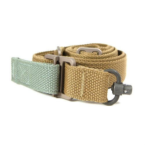 La Vickers Push Button Sling offre un design leggero e robusto, con regolazione rapida, attacchi push button e compatibilità con armi di alta qualità.