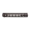 Il sistema RIS III di Daniel Defense offre un design leggero e versatile con attacchi M-LOK, costruzione in alluminio di grado aeronautico e compatibilità con RIS II.
