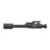 Questo Bolt Carrier Group di alta qualità per AR-15 è realizzato in acciaio 8620, con finitura in fosfato, chiave gas staccata e canalizzazione cromata per prestazioni superiori.
