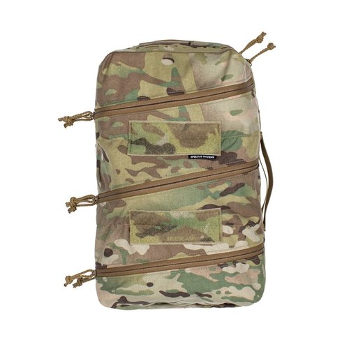 La Delta Bag è un'elegante borsa medica compatta, con accesso rapido, design a clamshell e capacità di drenaggio, ideale per ambienti difficili.