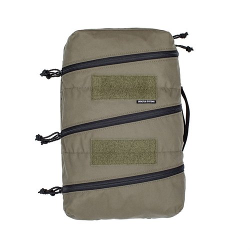 La Delta Bag è una borsa medica compatta con accesso rapido, design clamshell e maniglie integrate, ideale per trasportare forniture mediche in ambienti difficili.