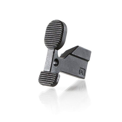 Il nuovo Bolt Catch Universale di POF offre un attivazione rapida grazie al pad angolato e un migliore ingaggio del caricatore grazie al dente più ampio. Compatibile con tutti i lower mil-spec.