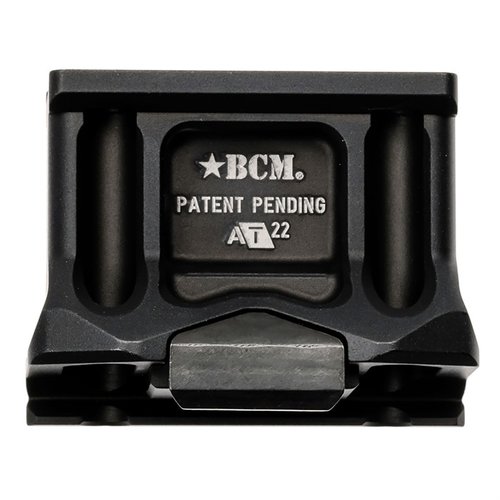 Il BCM A/T™ Optic Mount offre una ritenzione zero senza pari, costruito per resistere a condizioni avverse e garantire colpi "no fail" con un design leggero e robusto.