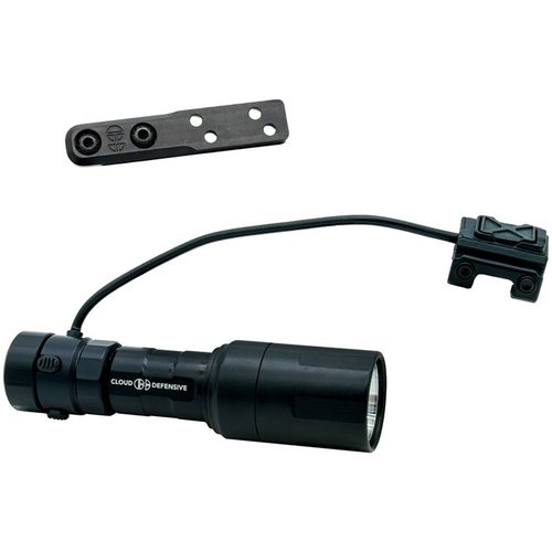 Il REIN 3.0 Micro offre 95.000 Candela, 1000 lumen, durata di 40 minuti, design modulare, impermeabilità IPX-8 e compatibilità con batterie 18350 e CR123A.