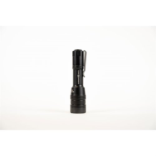 La MCH Duty è una torcia dual-fuel da 1800 lumen, resistente all'acqua e agli urti, programmabile e versatile, perfetta per ogni situazione.