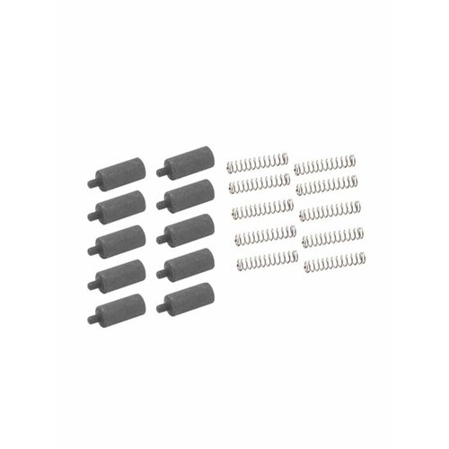 Il pacco da 10 BUFFER RETAINER WITH SPRING di LUTH-AR è ideale per chi lavora su più AR, progettato per mantenere il buffer in tensione nel tubo del buffer.