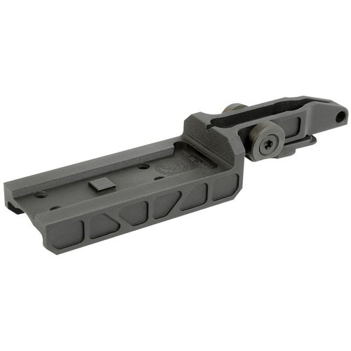 Supporto AK ALPHA MINI DOT MOUNT T2 per montare red dots su AK47/AK74, con design rigido, mira in ferro integrata e senza modifiche permanenti all'arma.