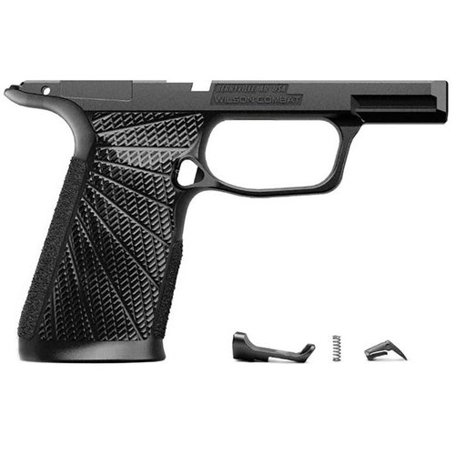 Rivoluziona la tua esperienza di tiro con il grip modulare WCP365 XMacro di Wilson Combat: ergonomico, migliorato per controllo del rinculo e compatibile con P365.