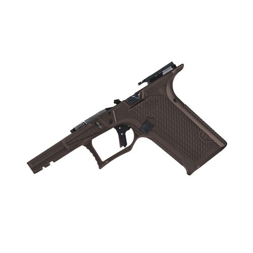 Il telaio CCS Dusk di Lone Wolf offre un angolo di presa di 19°, guardia SSL estesa e un design ergonomico per migliorare la tua Glock e le tue prestazioni di tiro.