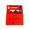 Il Lee Loader 45/70 Government è un sistema di ricarica completo, dotato di tutto il necessario: Sizing Die, Decapping Chamber, Bullet Seater e altro.