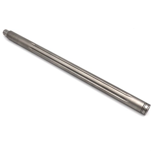 Il KIDD MATCH BULL FLUTED BARREL per Ruger 10/22 è in acciaio inossidabile, garantisce gruppi di 1/2" a 50 yard e presenta un design fluted esteticamente accattivante.