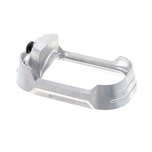 Il Magwell Tyrant CNC per Glock 19/23 Gen 3 offre precisione, angoli ottimizzati per ricariche fluide e compatibilità con diverse riviste, tutto in alluminio resistente.