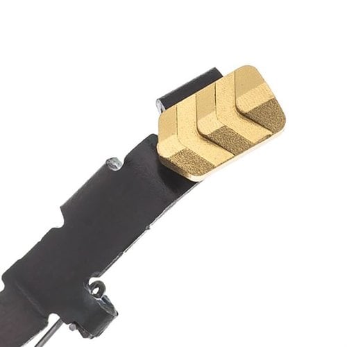 Il rilascio esteso per Glock Gen 2-4 in alluminio 6061 offre una superficie maggiore e una texture sollevata, migliorando l'uso e prevenendo scivolamenti.