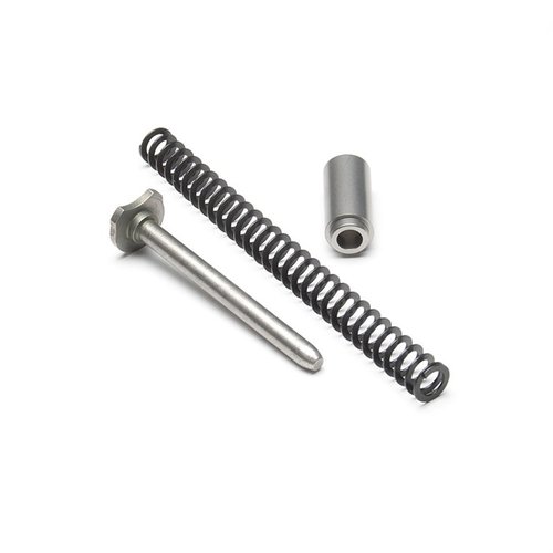 Migliora le tue pistole con il Flat Wire Recoil System di Ed Brown, che offre prestazioni superiori, una facile manutenzione e una durata fino a 40.000 colpi!