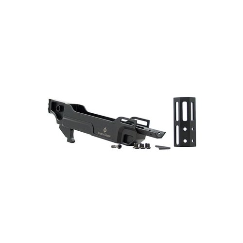Scopri il Vendetta™ Chassis in alluminio leggero e resistente, con rail M-LOK® per accessori, compatibile con grip AR e azioni Ruger® 10/22®, made in USA.