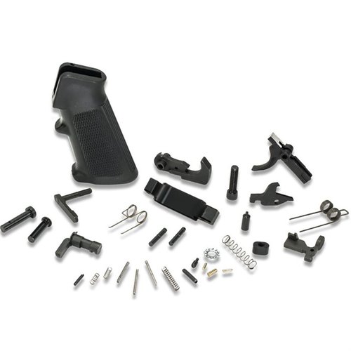 Kit completo per AR-15, 100% made in USA, include A2 pistol grip, trigger guard, fire control group e tutti i componenti per assemblare il lower receiver.