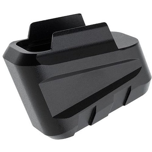 L'estensione per caricatori SIG SAUER P320 di Tyrant CNC aggiunge 5 colpi, si installa in 10 secondi senza attrezzi e offre un grip migliorato in ogni condizione.