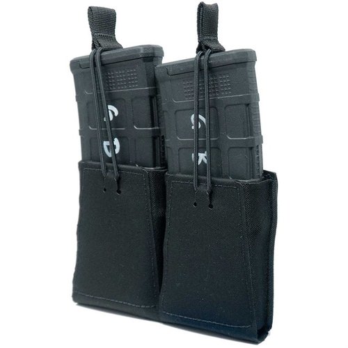 La doppia tasca per caricatori GBRS Group offre compatibilità MOLLE/BELT, ritenzione bungee removibile e costruzione in laminato Squadron per un'ottima funzionalità.