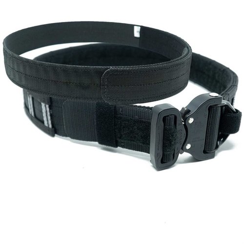 Il GBRS Group Assaulter Belt System V3 offre una piattaforma leggera e rigida per attrezzature, con un sistema a 2 cinture e una chiusura AustriAlpin Cobra.