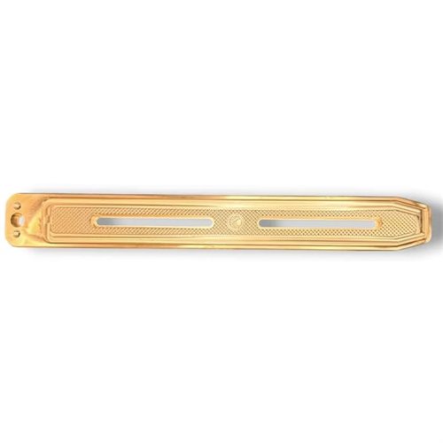 Il TRS 12" Universal ARCA Rail in ottone offre un'interfaccia precisa, design a profilo basso e compatibilità con bipod e tripod, ideale per il tiro di precisione.