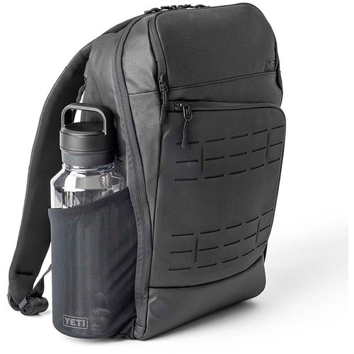 La ACHRO™ 22L EDC Sling Bag offre un design low-vis, scomparto per armi nascosto, materiali resistenti e molteplici opzioni di organizzazione per l'uso quotidiano.