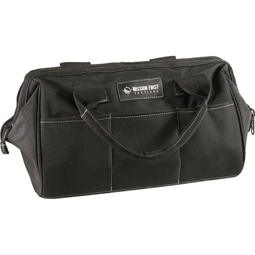 La MUG MULTI UTILITY BAG è ideale per trasportare attrezzature pesanti, realizzata in nylon balistico 600 Denier con fondo rinforzato per una durata eccezionale.