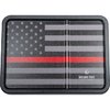 I DUMP TRAYS MISSION FIRST TACTICAL offrono un luogo pratico per riporre i tuoi EDC, con superficie facile da pulire, resistenza a graffi e fondo antiscivolo.