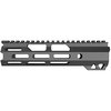 Il CORE ELITE OPERATIONS CEO GEN 2 M-LOK® Handguard per AR-15 offre design monolitico, installazione facile, e compatibilità con accessori M-LOK.