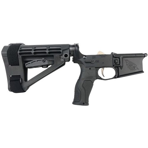 Il CEO-15 Battle Series è un lower receiver completo per AR-15, realizzato in alluminio 7075-T6, con un grilletto Nickel Teflon e impugnatura ergonomica per prestazioni affidabili.