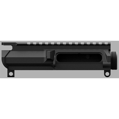Il BRAVO SERIES BILLET STRIPPED UPPER RECEIVER per AR-15 offre precisione, robustezza e compatibilità con componenti mil-spec, pronto per l'assemblaggio.